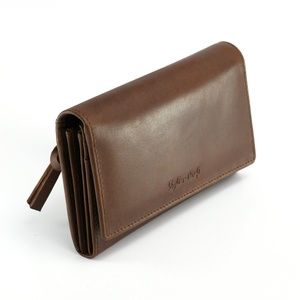 391101 Ladies Clutch Wallet - Oak Color Leather